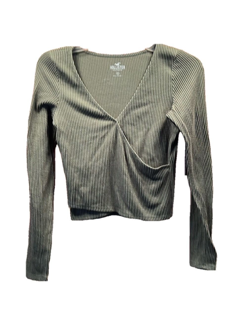 Hollister California Top, Sz M, L18”,  PTP 15”, olive green, faux wrap